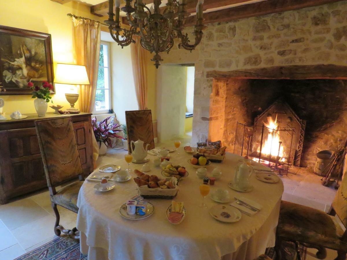 Bed and Breakfast Chateau De Gaubert Террассон Экстерьер фото